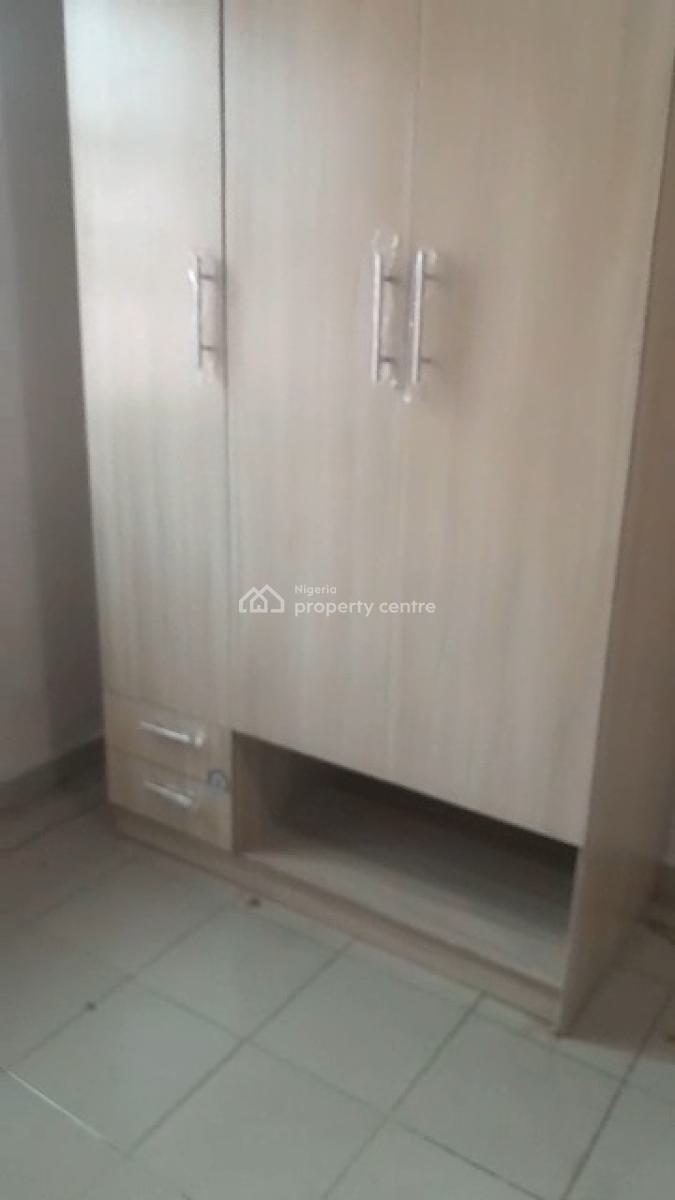 Spacious 2 Units of 2 Bedroom Flats(upper Floor) All Rooms Ensuite, Off Admiralty Way, Lekki Phase 1, Lekki, Lagos, Flat / Apartment for Rent