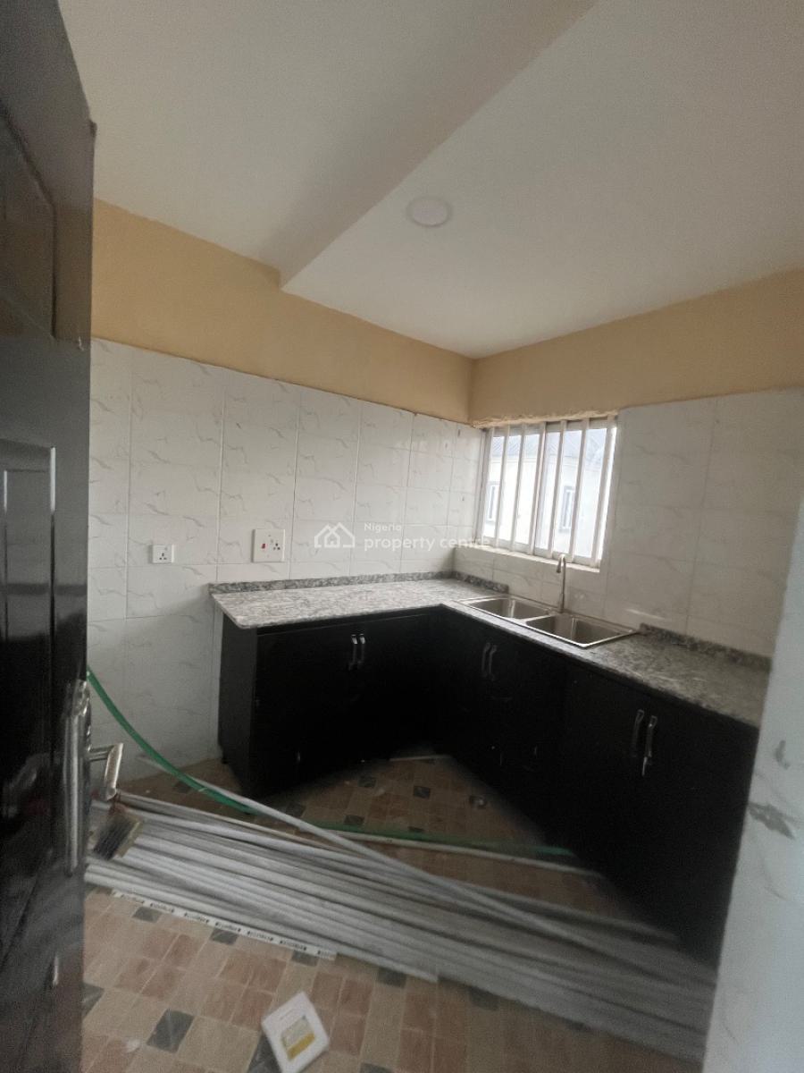 Luxury Nice Brand New 2 Bedroom Flat Just 4 in D Compound, Mobil Road Ilaje, Ajah, Lagos, Flat / Apartment for Rent