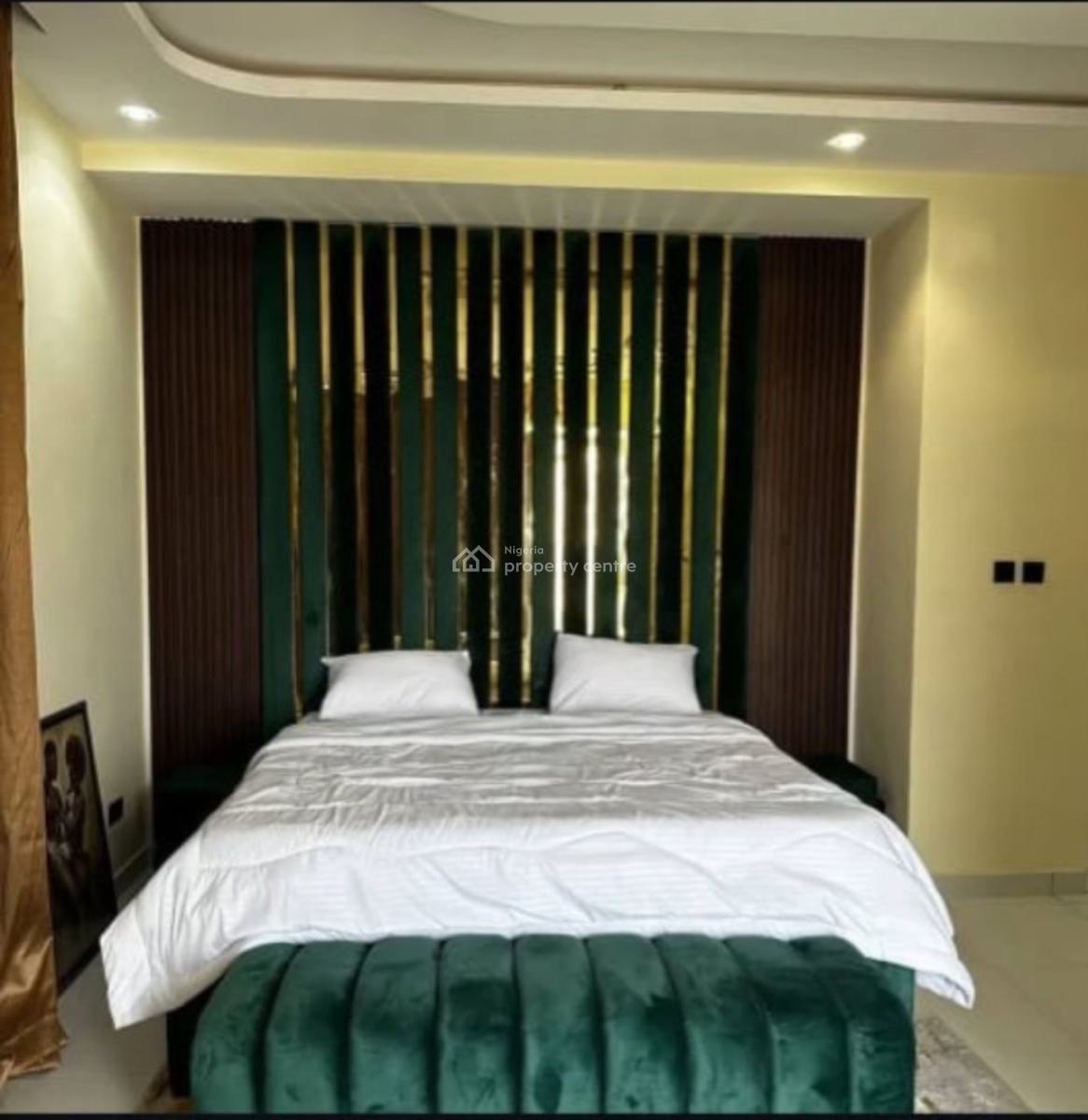 Standard 3 Bedroom Apartment, Ologolo Lekki Lagos, Ologolo, Lekki, Lagos, Flat / Apartment for Rent