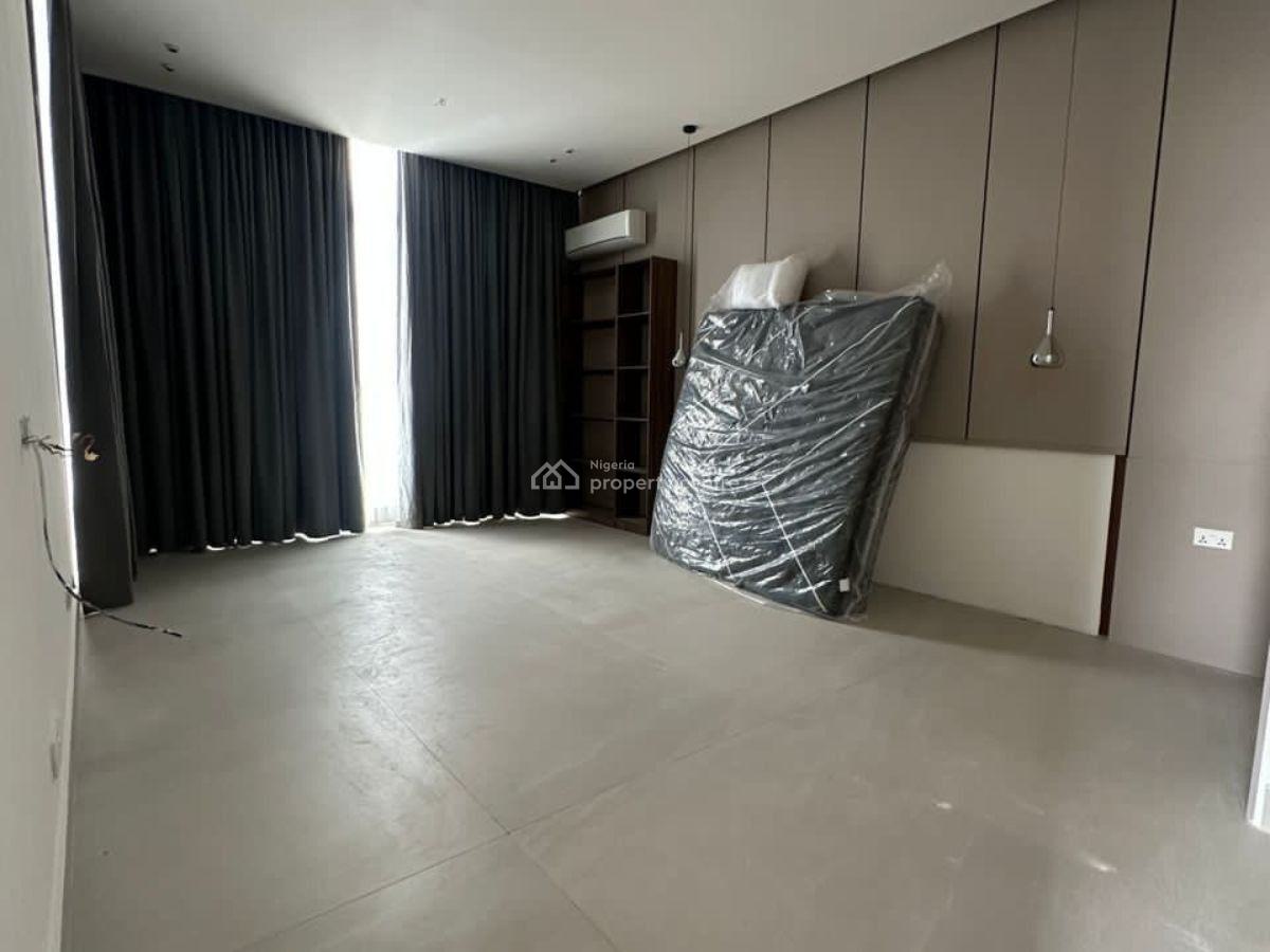 Exclusive 3 Bedroom Flat with Bq, Old Ikoyi, Ikoyi, Lagos, Flat / Apartment for Rent