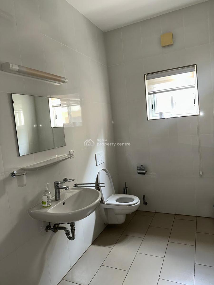 Luxury 3bedroom Flat, Guzape District, Abuja, Flat / Apartment Short Let