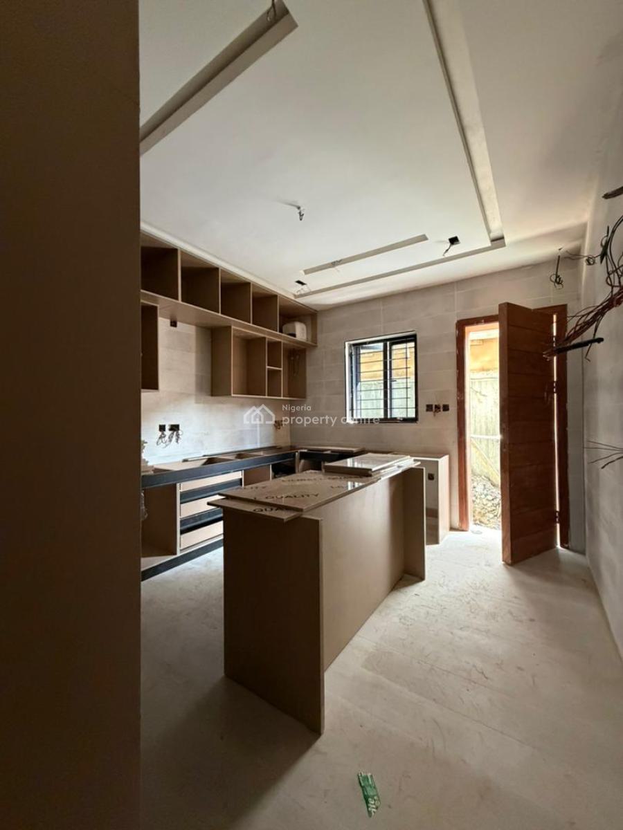 4 Bedroom Terrace Duplex with a Bq, Omole Phase 2, Ikeja, Lagos, Terraced Duplex for Sale