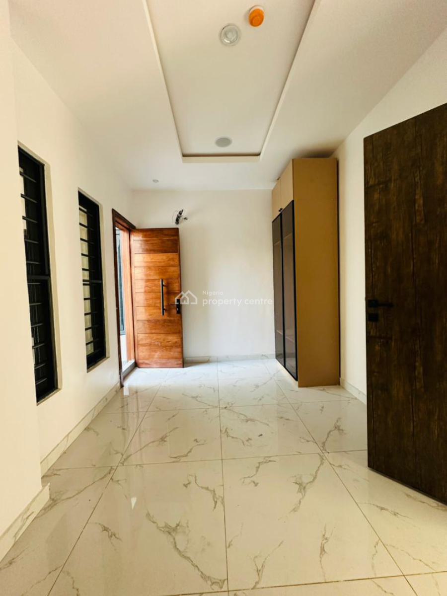 4 Bedroom Semi Detached Duplex with Bq, Gra Phase 1, Magodo, Lagos, Semi-detached Duplex for Sale