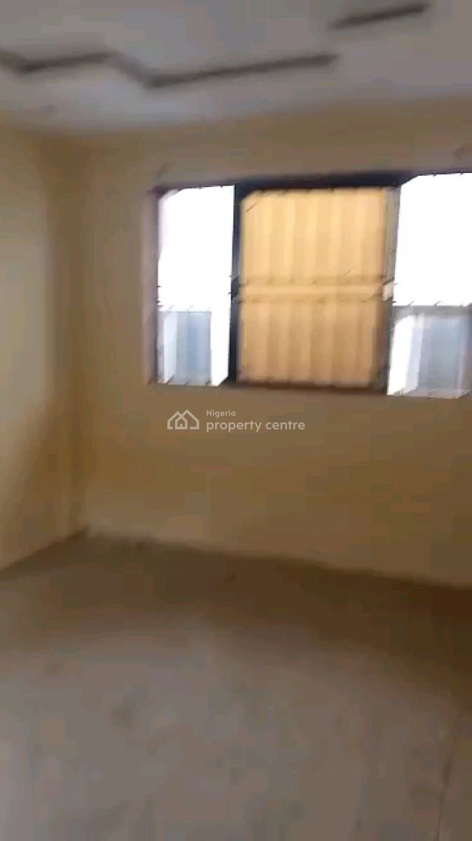 Newly Built 2bedroom Upstairs & Ground Floor with Pop, Herbert Macauley Way, Adekunle, Yaba, Lagos, Flat / Apartment for Rent