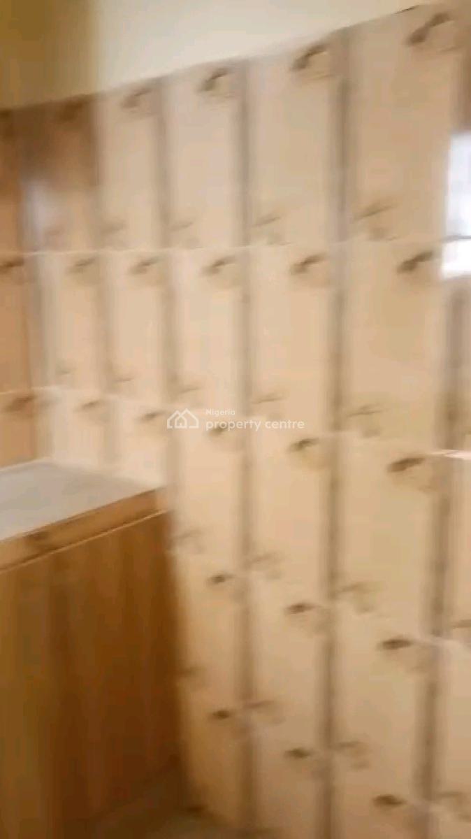 Newly Built 2bedroom Upstairs & Ground Floor with Pop, Herbert Macauley Way, Adekunle, Yaba, Lagos, Flat / Apartment for Rent