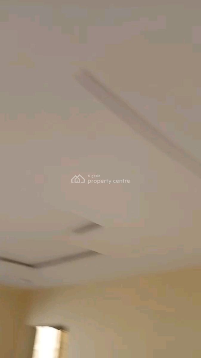 Newly Built 2bedroom Upstairs & Ground Floor Wi, Herbert Macauley Way, Adekunle, Yaba, Lagos, Flat / Apartment for Rent