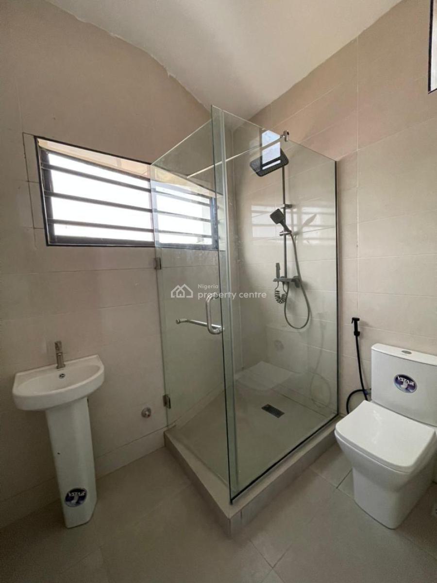 4 Bedroom Terrace Duplex at Ologolo, Ologolo, Lekki, Lagos, Terraced Duplex for Rent
