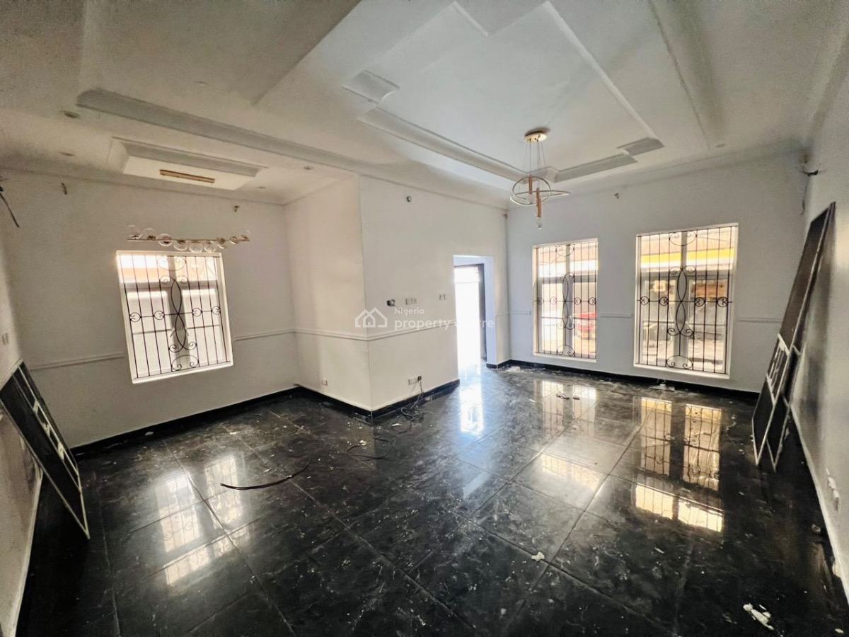 4-bedroom Semi-detached Duplex with Bq, Chevron Drive, Lekki, Lagos, Semi-detached Duplex for Sale