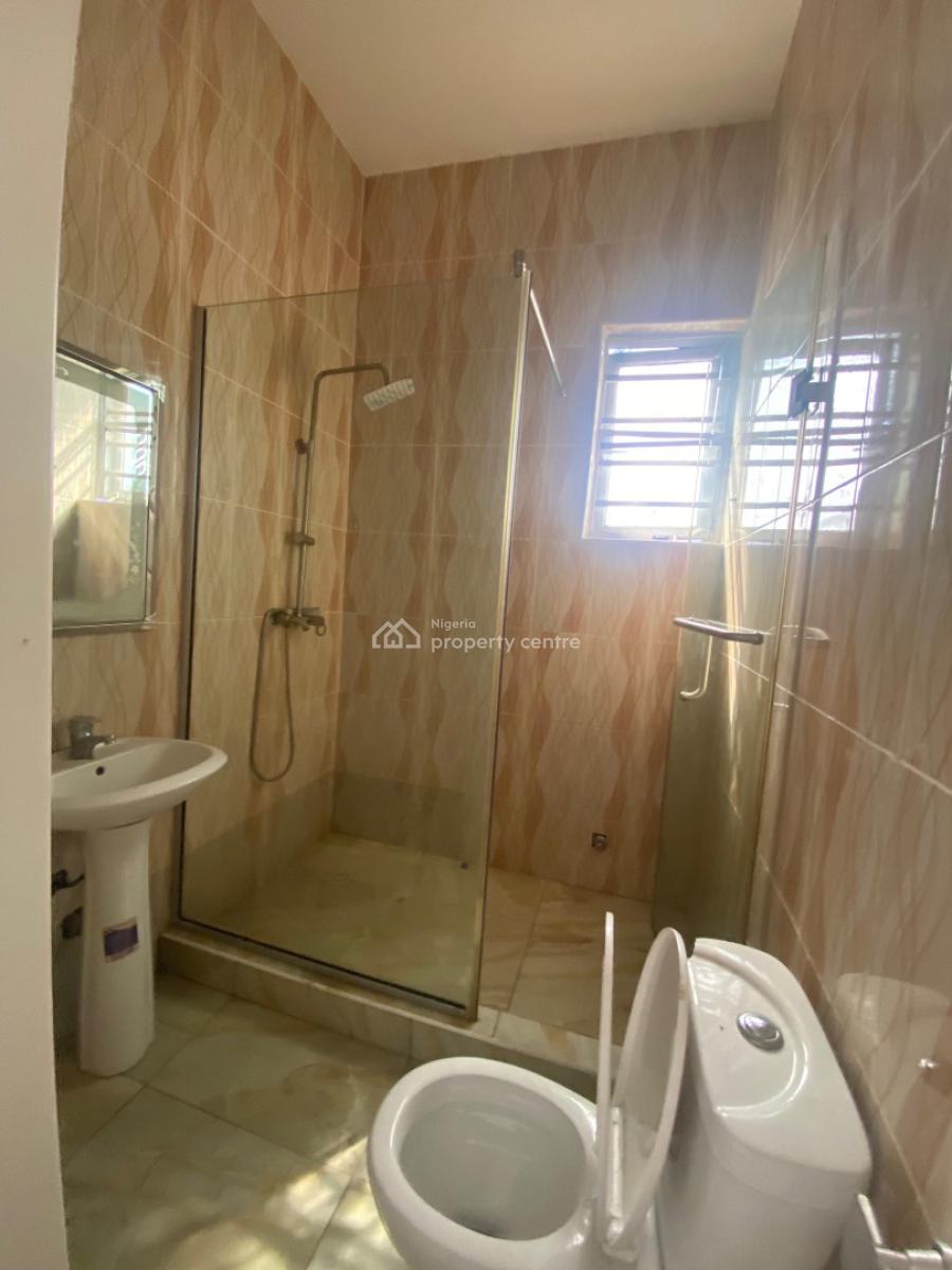 Standard Single Room in a Duplex Shared Apt, Oral Estate Lekki Lagos, Lekki, Lagos, Self Contain (single Rooms) for Rent