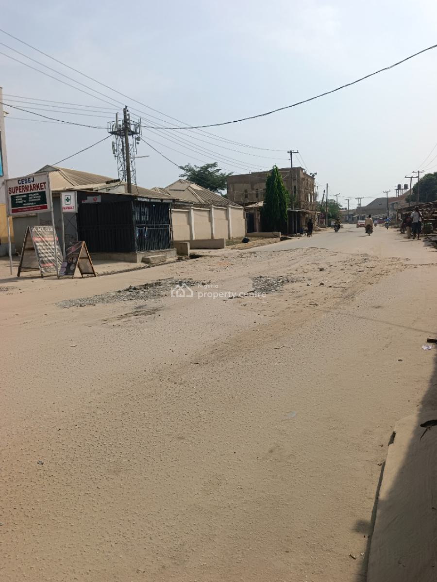 Dtt Plaza in Fha Estate, Lugbe Abuja, Fct, Fha Estate, Lugbe Abuja, Fct, Fha (f.h.a), Lugbe District, Abuja, Plaza / Complex / Mall for Sale