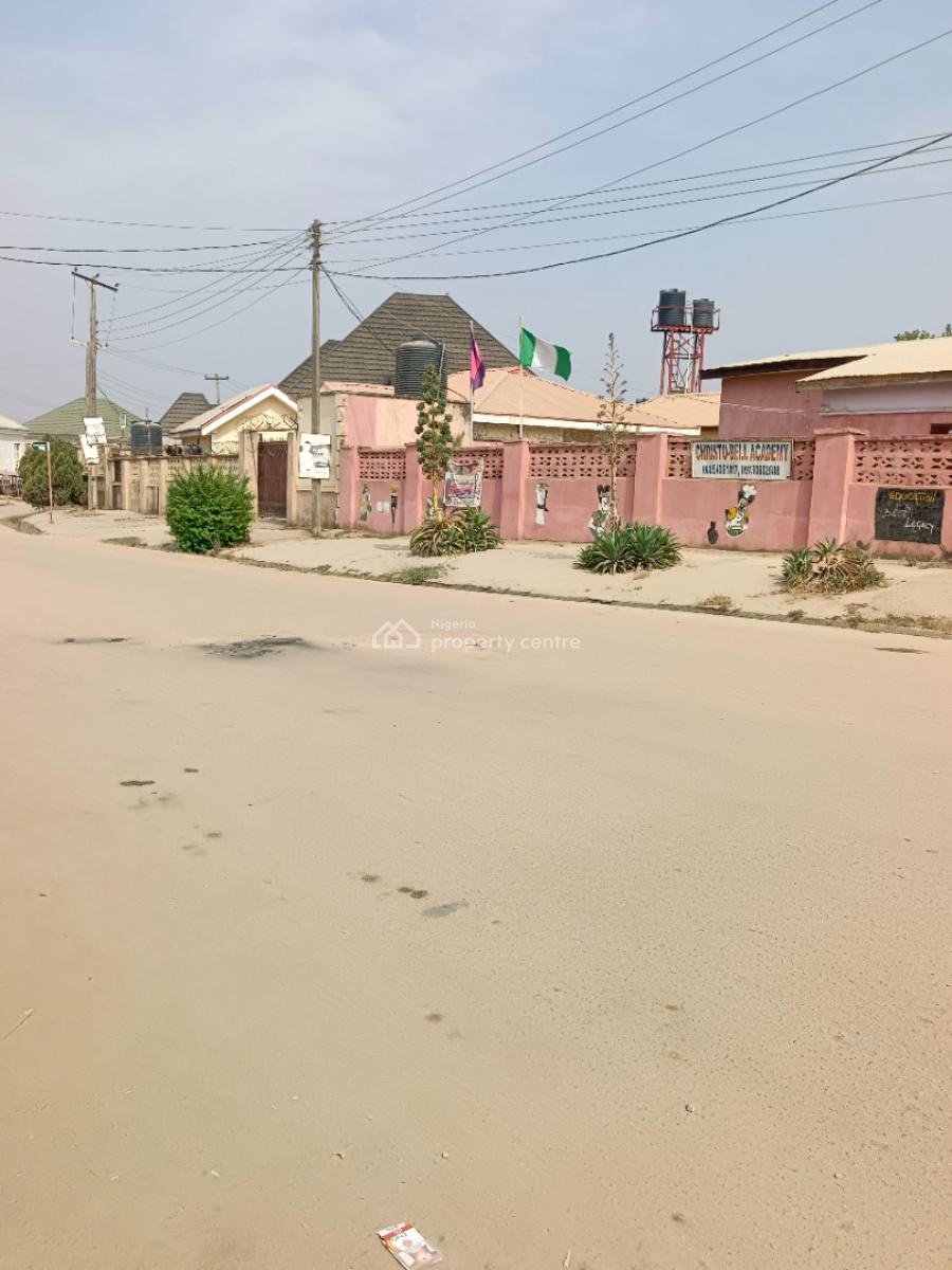Dtt Plaza in Fha Estate, Lugbe Abuja, Fct, Fha Estate, Lugbe Abuja, Fct, Fha (f.h.a), Lugbe District, Abuja, Plaza / Complex / Mall for Sale