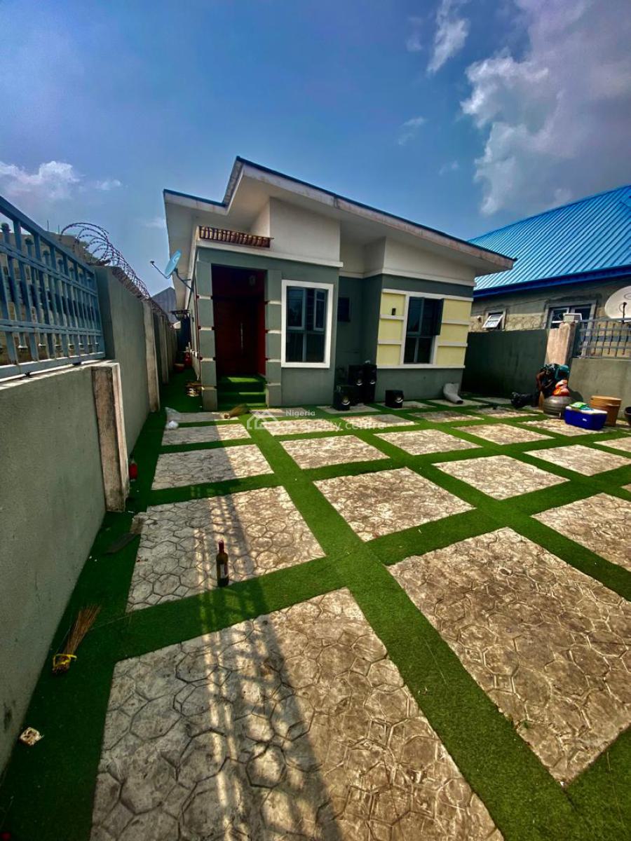 Luxury Mini Flat at New Road Awoyaya Back of Mayfair Garden Beju Lekki, New Road Awoyaya Back of Mayfair Garden Estate Awoyaya Ibeju Lekki Lag, Awoyaya, Ibeju Lekki, Lagos, Mini Flat (room and Parlour) for Rent
