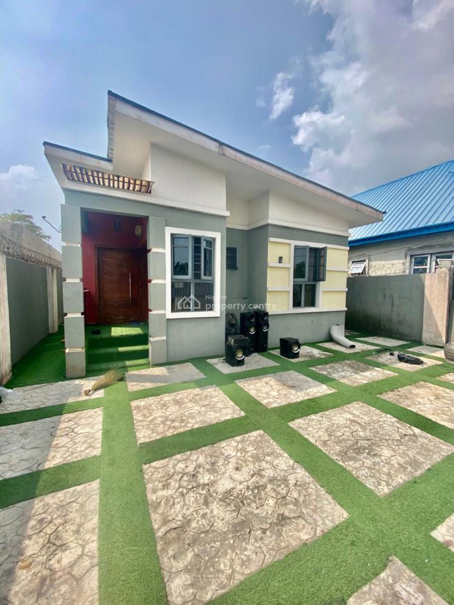Luxury Mini Flat at New Road Awoyaya Back of Mayfair Garden Beju Lekki, New Road Awoyaya Back of Mayfair Garden Estate Awoyaya Ibeju Lekki Lag, Awoyaya, Ibeju Lekki, Lagos, Mini Flat (room and Parlour) for Rent