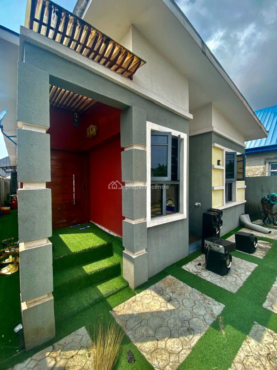 Luxury Mini Flat at New Road Awoyaya Back of Mayfair Garden Beju Lekki, New Road Awoyaya Back of Mayfair Garden Estate Awoyaya Ibeju Lekki Lag, Awoyaya, Ibeju Lekki, Lagos, Mini Flat (room and Parlour) for Rent