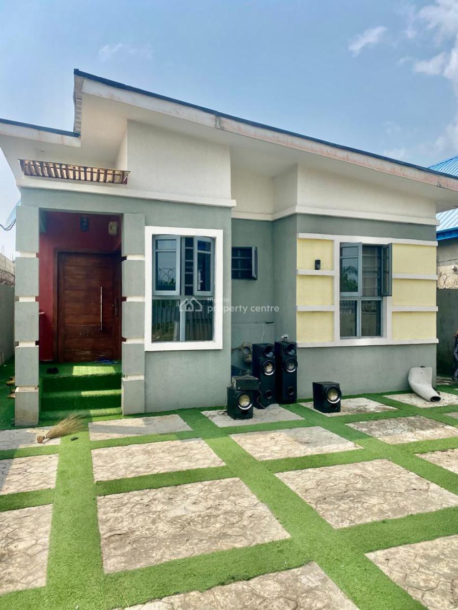 Luxury Mini Flat at New Road Awoyaya Back of Mayfair Garden Beju Lekki, New Road Awoyaya Back of Mayfair Garden Estate Awoyaya Ibeju Lekki Lag, Awoyaya, Ibeju Lekki, Lagos, Mini Flat (room and Parlour) for Rent