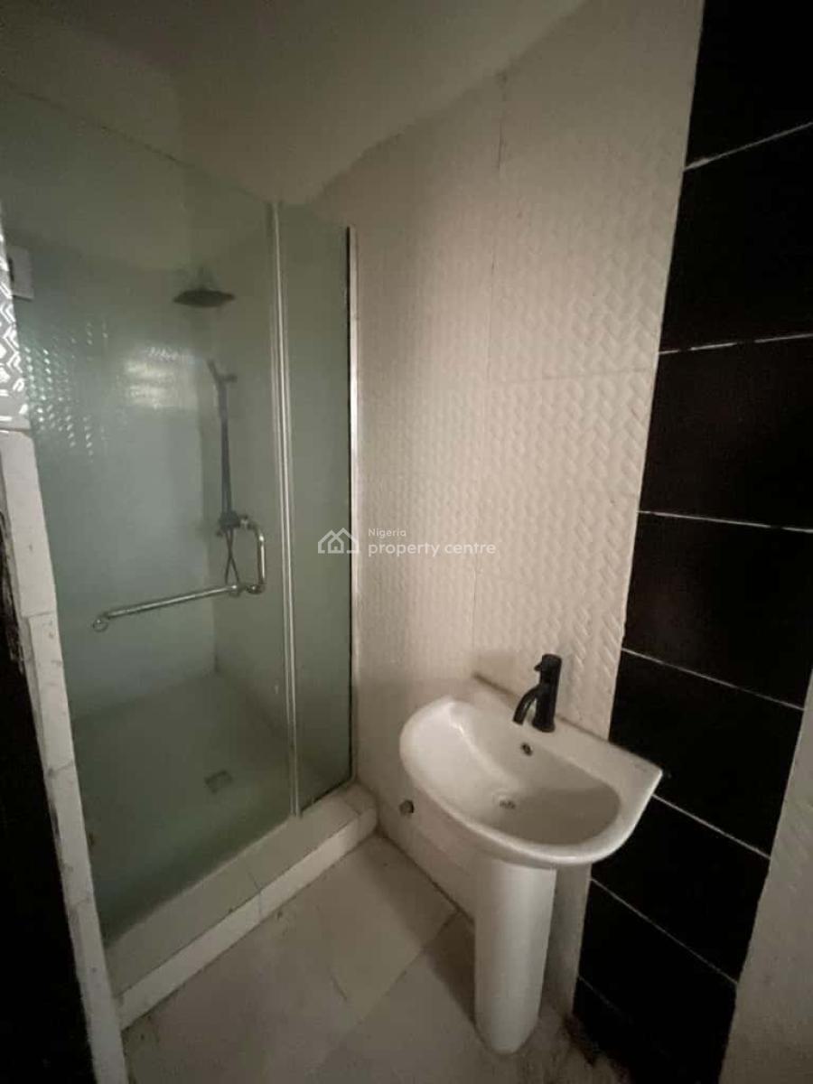 Spacious Studio Apartment with Standard Kitchen, Agungi, Lekki, Lagos, Self Contain (single Rooms) for Rent