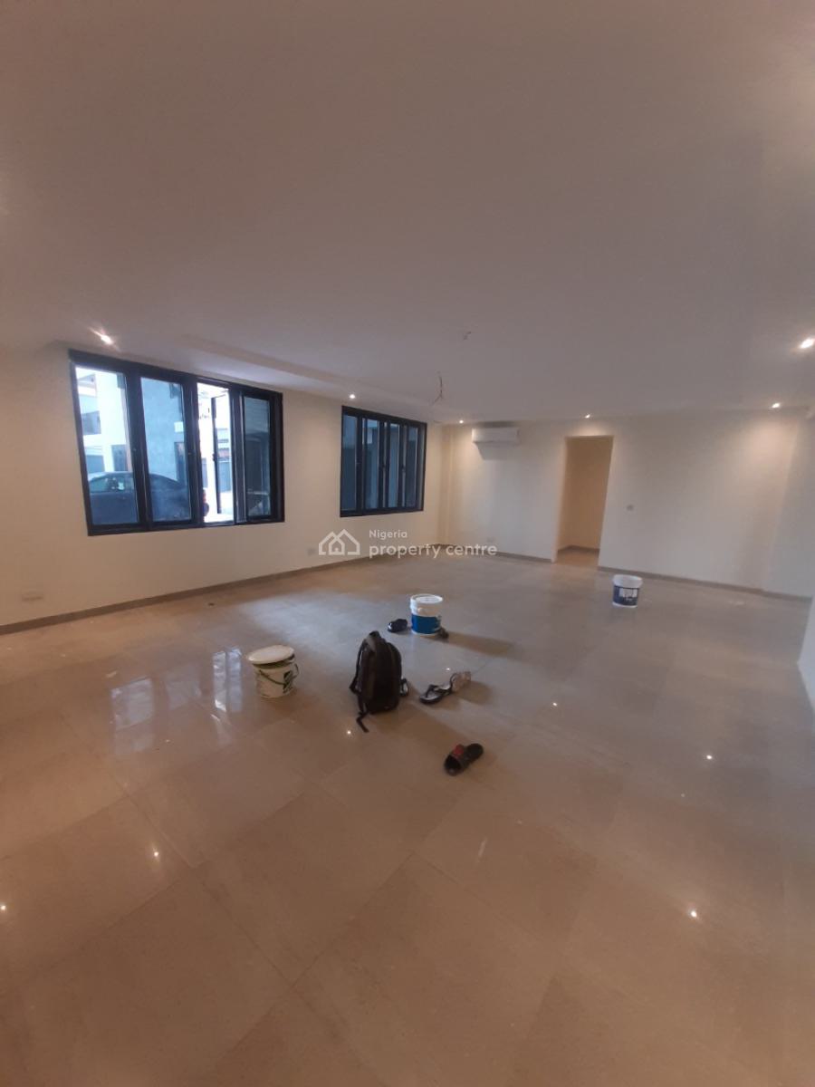 Newly Built and Tastefully Finished and Serviced with 24/7 Power Suppl, Lekki Phase 1, Lekki, Lagos, Flat / Apartment for Rent