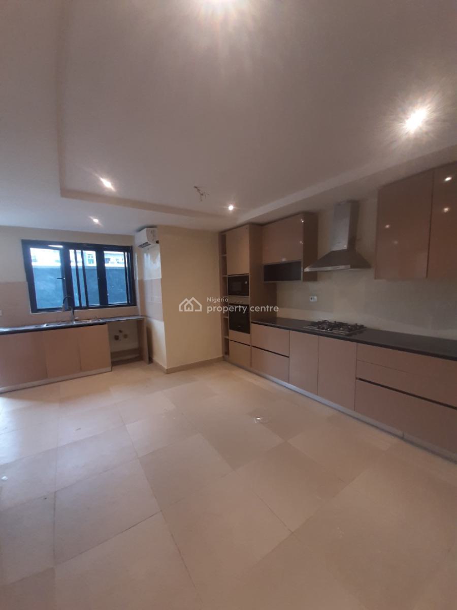 Newly Built and Tastefully Finished and Serviced with 24/7 Power Suppl, Lekki Phase 1, Lekki, Lagos, Flat / Apartment for Rent