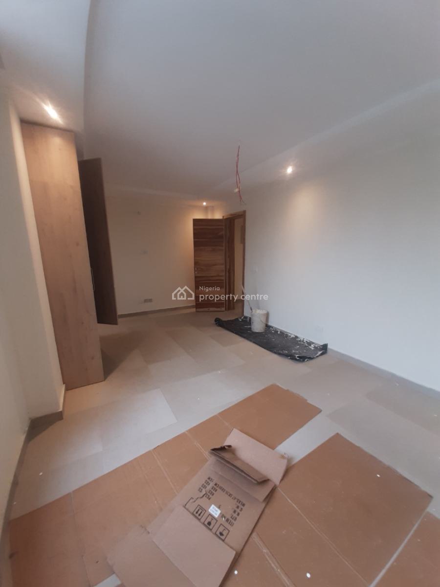 Newly Built and Tastefully Finished and Serviced with 24/7 Power Suppl, Lekki Phase 1, Lekki, Lagos, Flat / Apartment for Rent