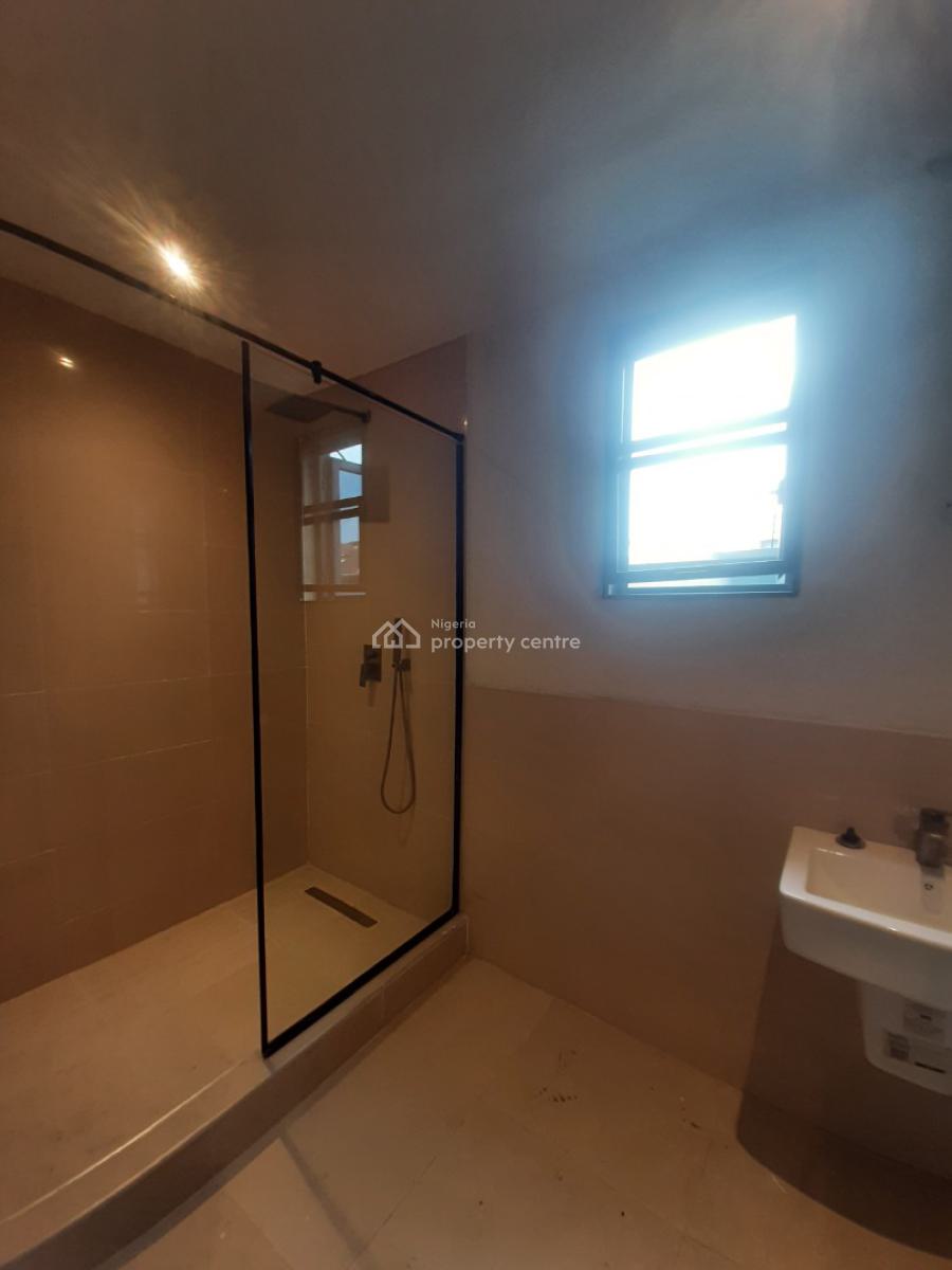 Newly Built and Tastefully Finished and Serviced with 24/7 Power Suppl, Lekki Phase 1, Lekki, Lagos, Flat / Apartment for Rent