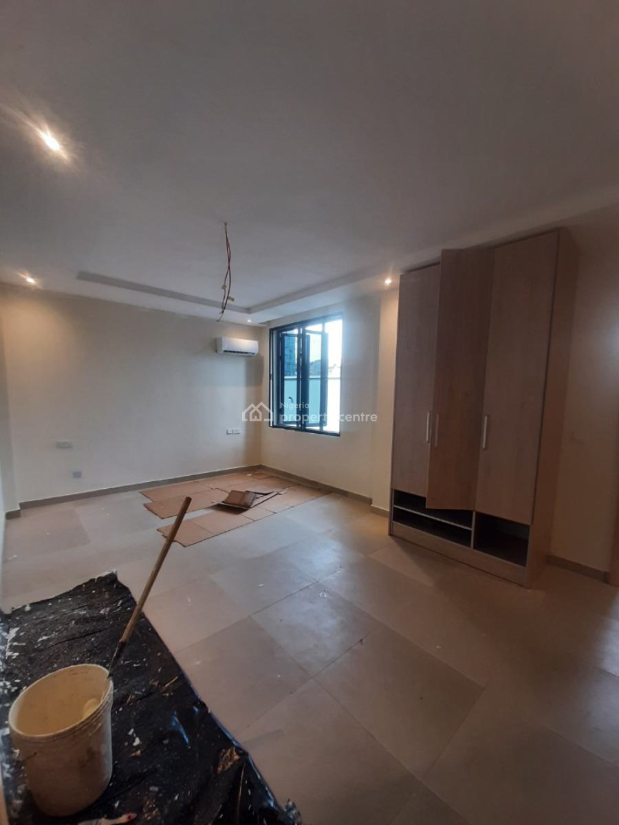 Newly Built and Tastefully Finished and Serviced with 24/7 Power Suppl, Lekki Phase 1, Lekki, Lagos, Flat / Apartment for Rent