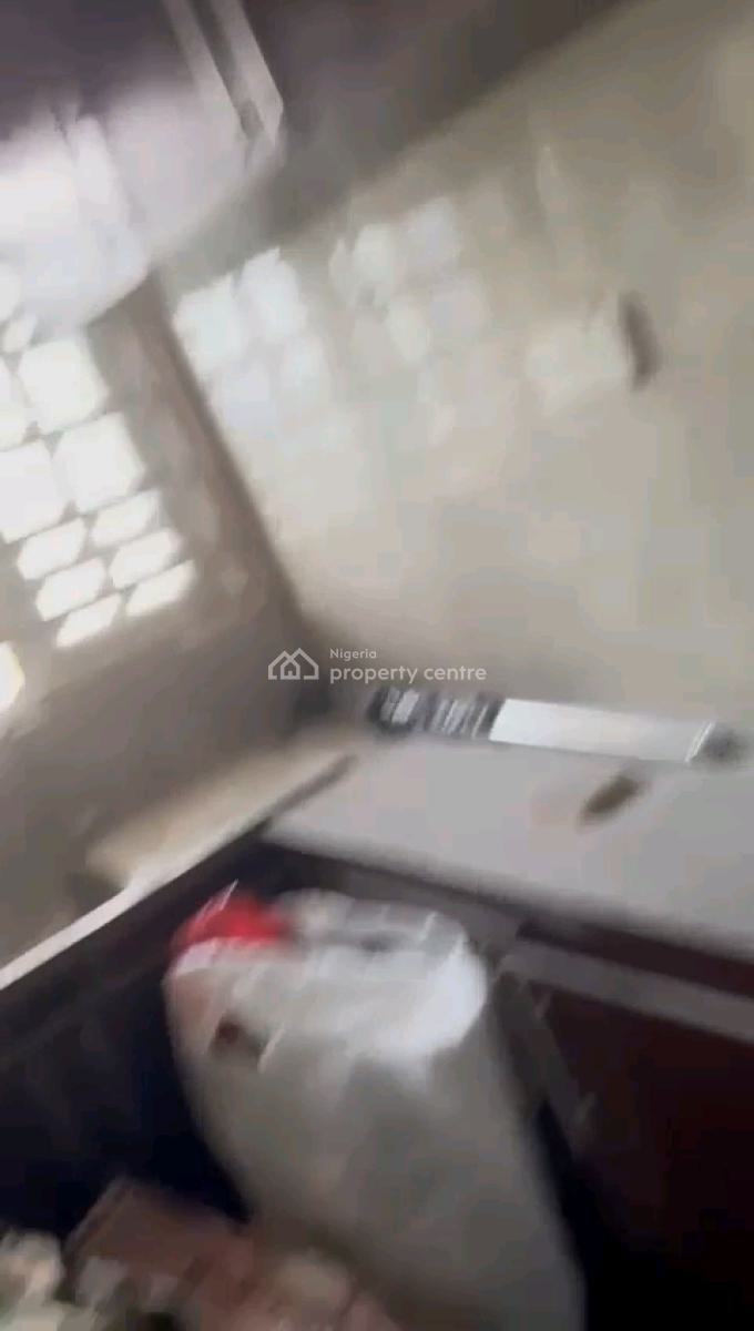 a Newly Built and Spacious 2bedroom Apartment, Oloruntoyin Street, Oworonshoki, Shomolu, Lagos, Flat / Apartment for Rent