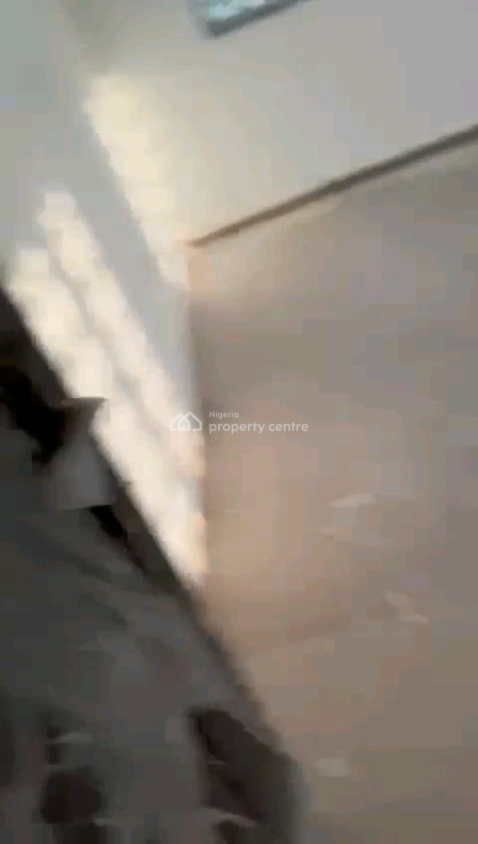 a Newly Built and Spacious 2bedroom Apartment, Oloruntoyin Street, Oworonshoki, Shomolu, Lagos, Flat / Apartment for Rent