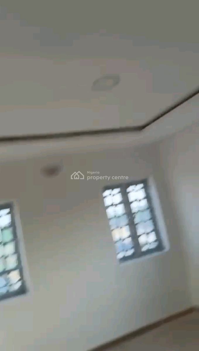 a Newly Built and Spacious 2bedroom Apartment, Oloruntoyin Street, Oworonshoki, Shomolu, Lagos, Flat / Apartment for Rent