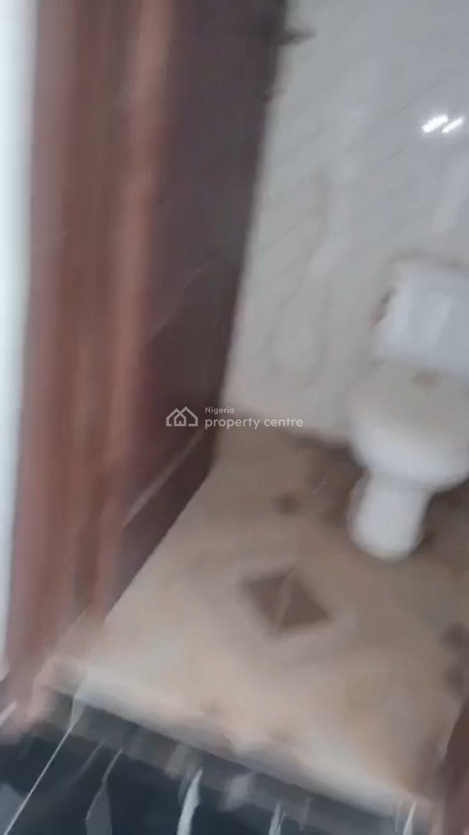 a Spacious 2 Rooms and a Parlour, Igando Egan Lagos, Igando, Ikotun, Lagos, Flat / Apartment for Rent