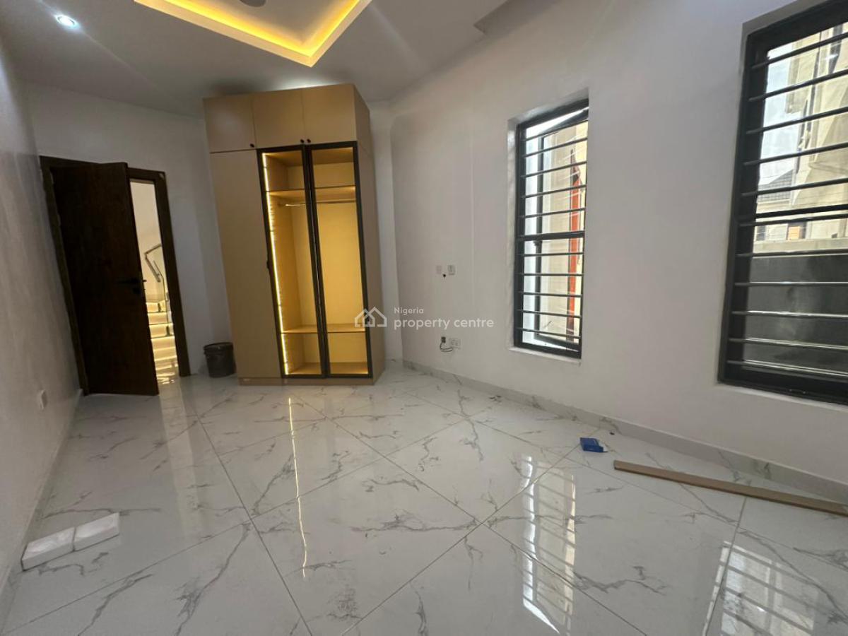 4 Bedroom Semi-detached Duplex with Bq, Gra Phase 1, Magodo, Lagos, Semi-detached Duplex for Sale