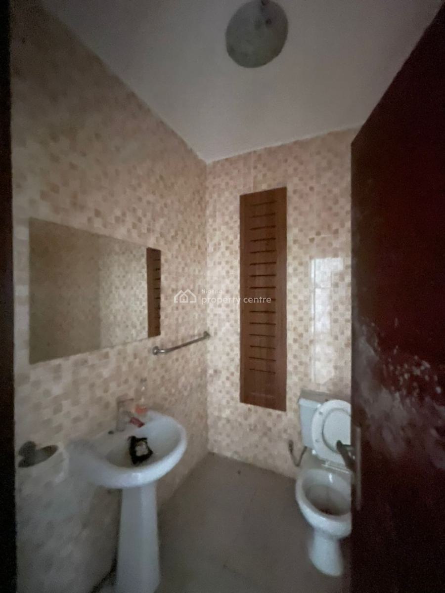 Waterfront 3bedroom with Pool Fully Serviced, Main Lekki, Lekki Phase 1, Lekki, Lagos, Flat / Apartment for Rent