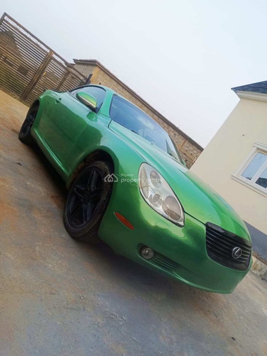 5bedroom Penthouse House Including Car and Bike in an Estate in Lugbe, Pyakasa Lugbe. Abuja - Nigeria., Pyakasa, Lugbe District, Abuja, Detached Bungalow for Sale