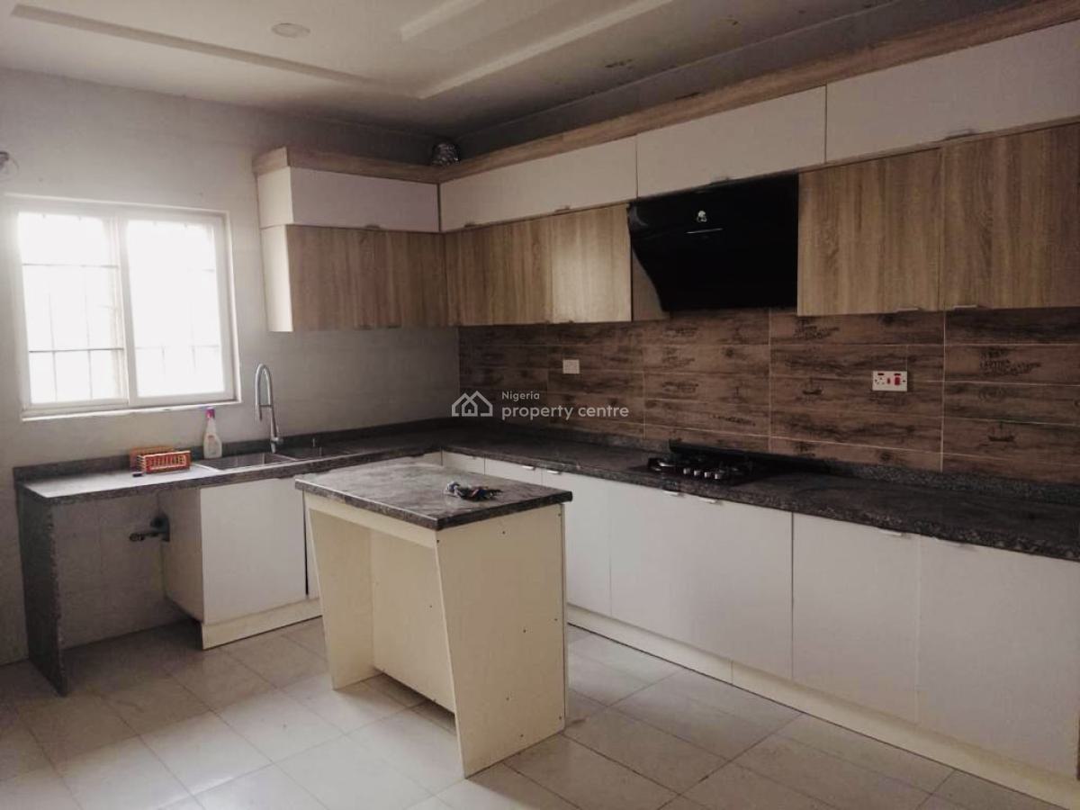 Distress Deal! Exquisite 3 Bedroom Terrace Duplex, Ikate, Lekki, Lagos, Terraced Duplex for Sale