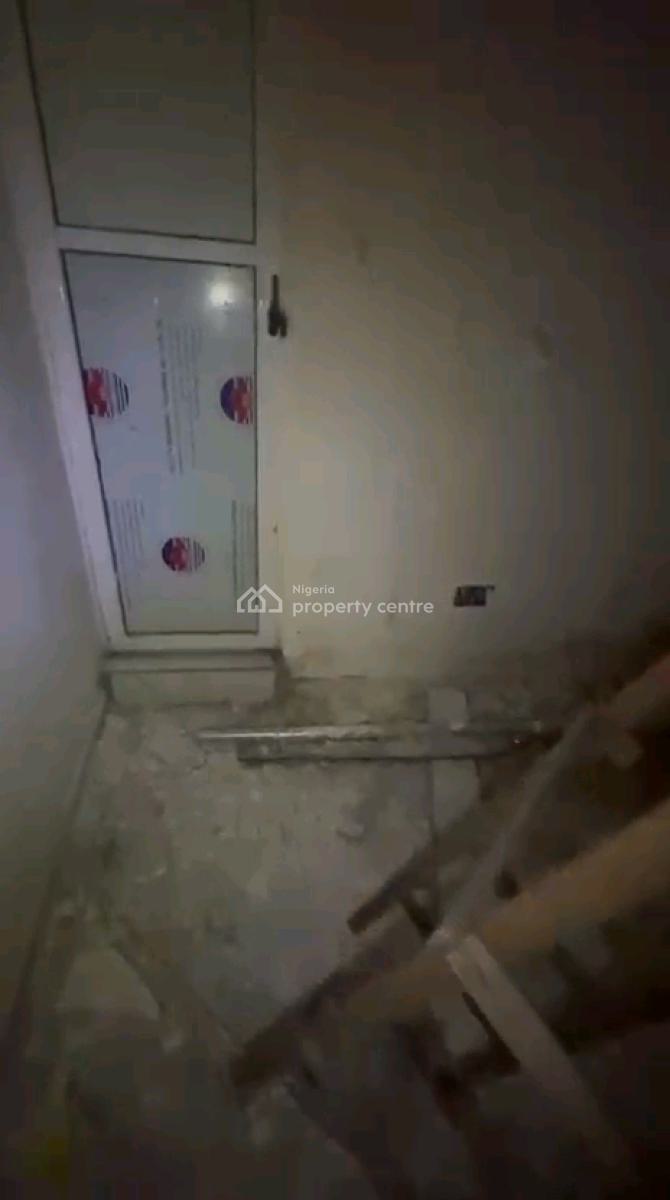 Mini Flat Ground Floor Office Space with 2t1b, Off Diya Road, Gbagada, Lagos, Mini Flat (room and Parlour) for Rent