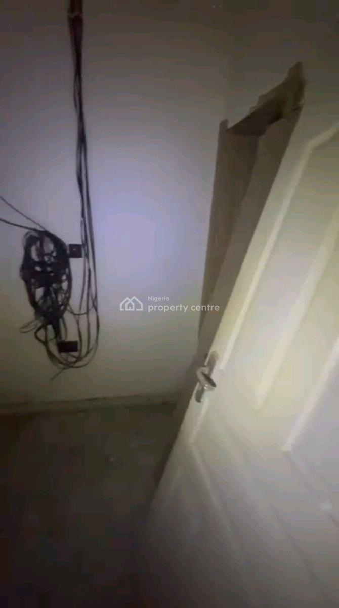 Mini Flat Ground Floor Office Space with 2t1b, Off Diya Road, Gbagada, Lagos, Mini Flat (room and Parlour) for Rent