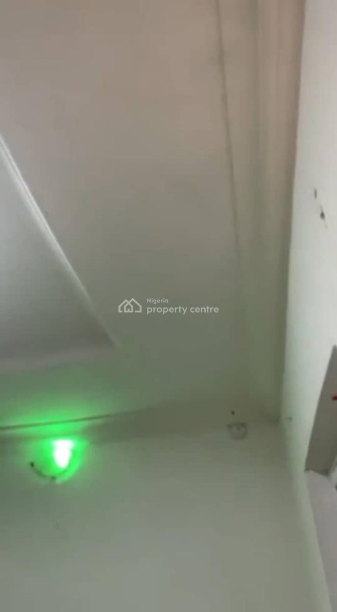 Standard Self-con with Pop and Wardrobe, Oribanwa Phase 2, Oribanwa, Ibeju Lekki, Lagos, Self Contain (single Rooms) for Rent