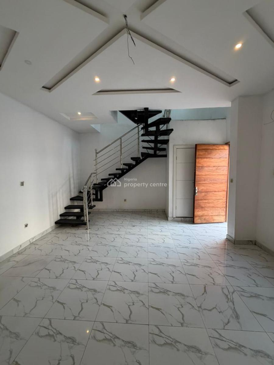 Exquisite 2 Bedroom Terrace Duplex with Bq, Chevron . Serene and Secured Estate, Lekki, Lagos, Terraced Duplex for Sale
