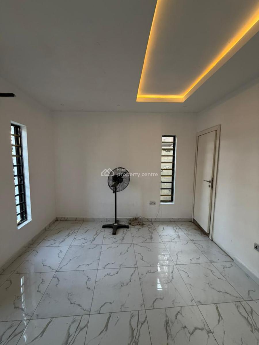 Exquisite and Spacious 1 Bedroom Apartment, Chevron, Lekki, Lagos, Flat / Apartment for Sale