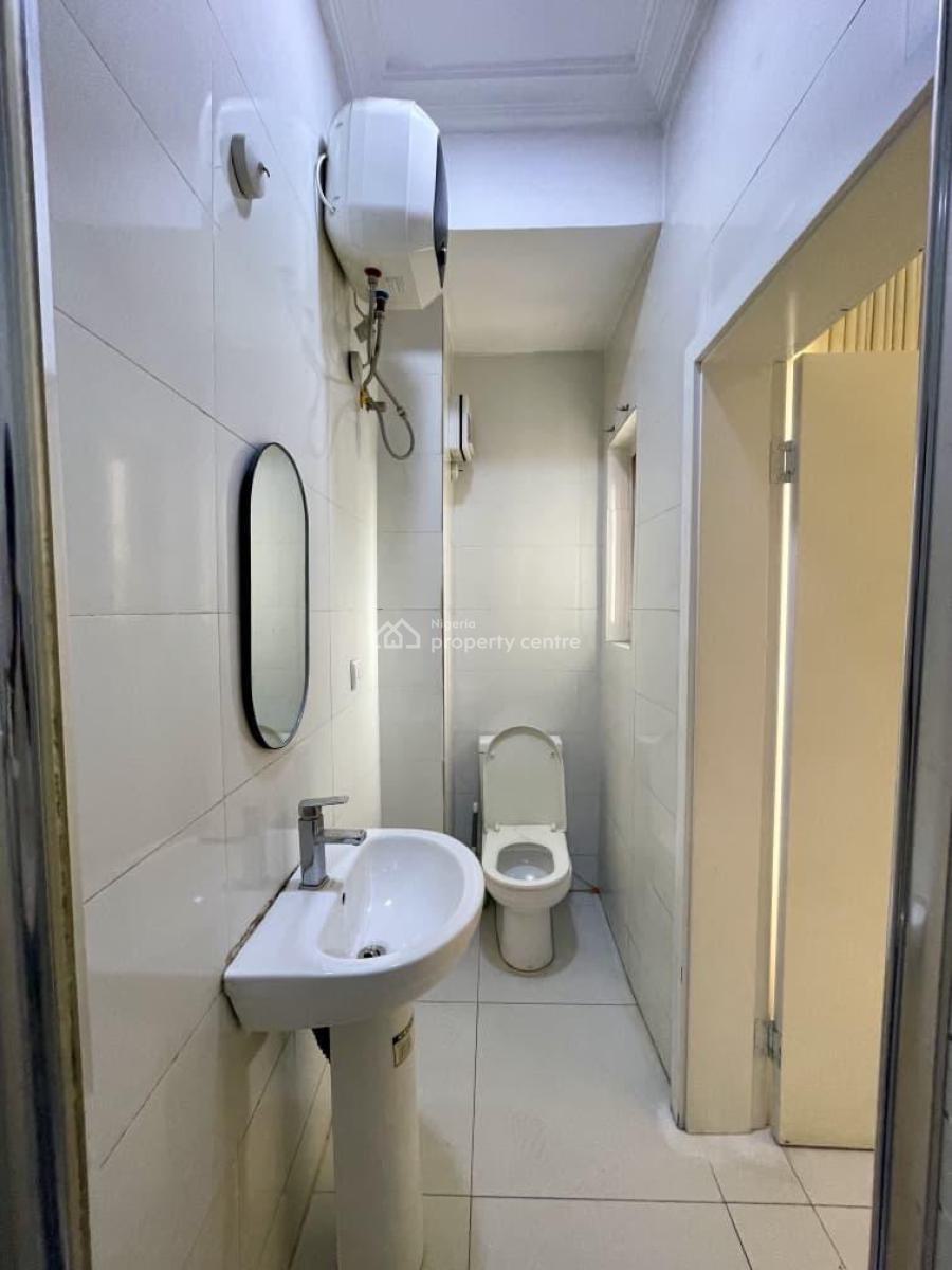 Luxury 2 Bedroom Apartment with Snooker, Lekki Phase 1, Lekki, Lagos, Flat / Apartment Short Let