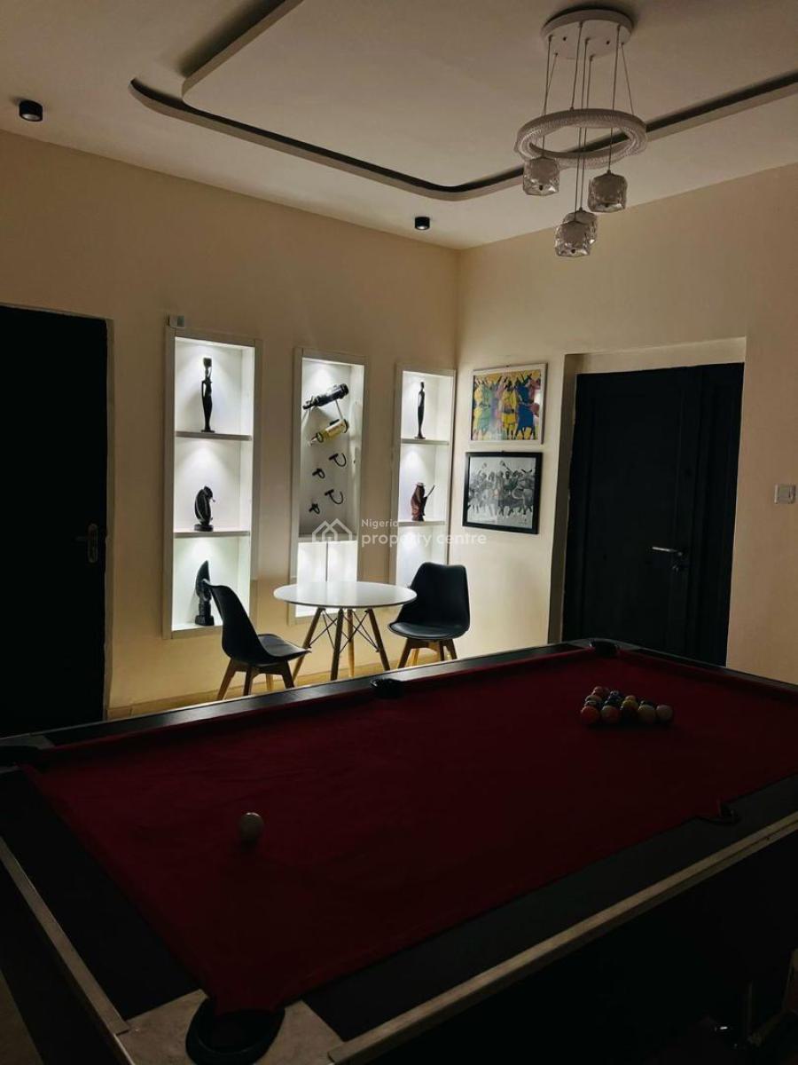 Luxury 2 Bedroom Apartment with Snooker, Lekki Phase 1, Lekki, Lagos, Flat / Apartment Short Let