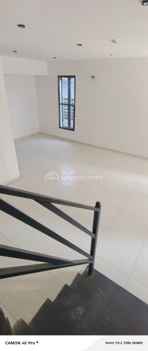 4bed Duplex Service Apartment in Spg Road, Spg Road, Ologolo, Lekki, Lagos, Semi-detached Duplex for Rent