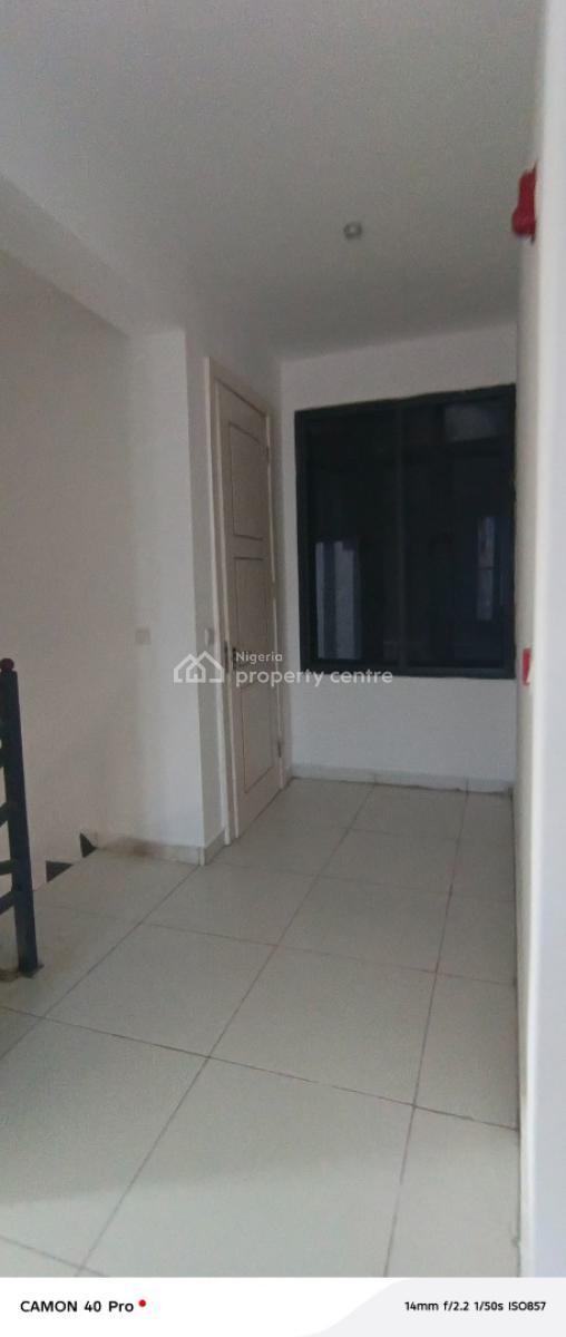 4bed Duplex Service Apartment in Spg Road, Spg Road, Ologolo, Lekki, Lagos, Semi-detached Duplex for Rent