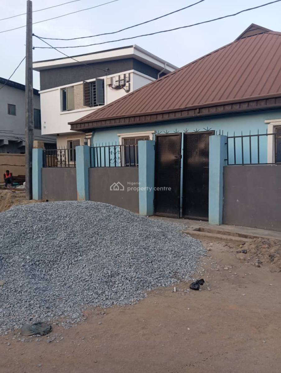 Bungalow, 4 Surulere Street Lawanson, Lawanson, Surulere, Lagos, Detached Bungalow for Sale