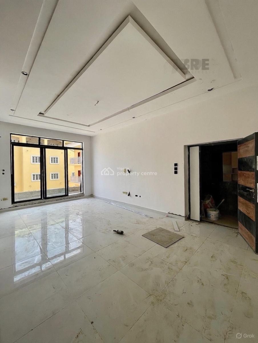 Lovely 3 Bedroom Apartment with Bq, Lekki Phase 1, Lekki Phase 1, Lekki, Lagos, Block of Flats for Sale