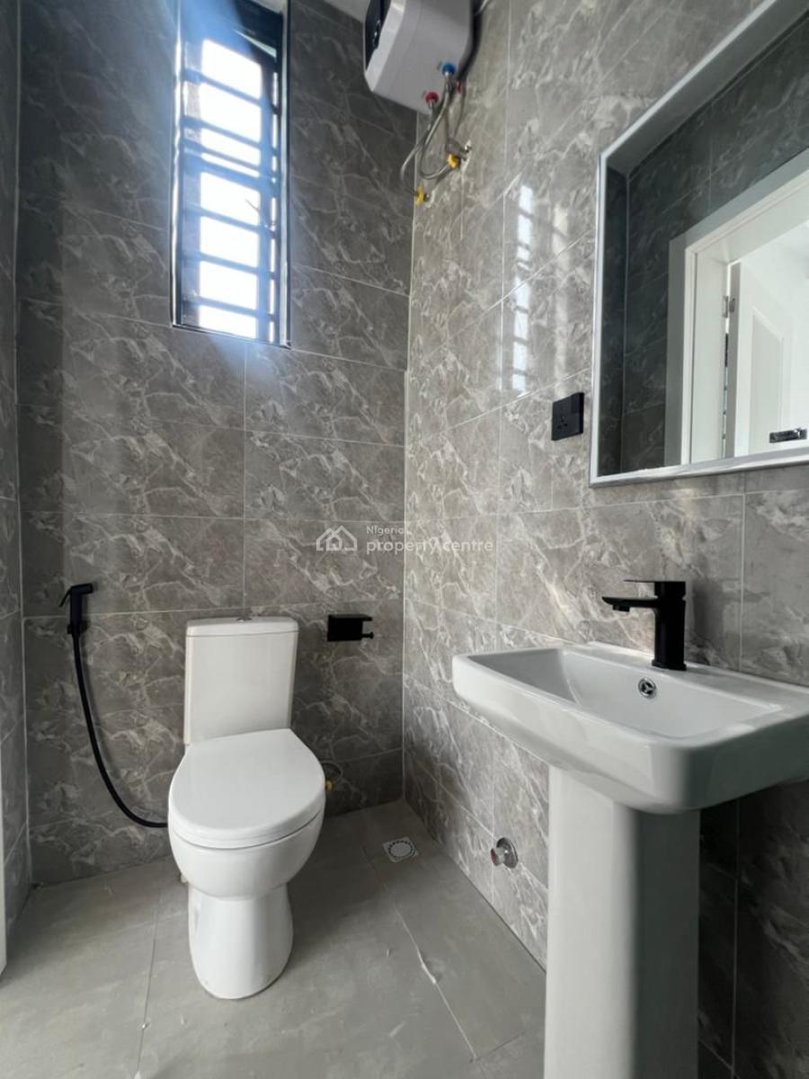 2bedroom Serviced Apartment, Ologolo, Ologolo, Lekki, Lagos, Block of Flats for Sale