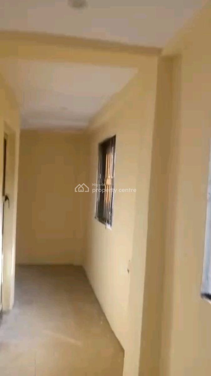 Newly Built 2bedroom Upstairs & Ground Floor with Pop, Screeded Walls, Herbert Macauley, Adekunle, Yaba, Lagos, Flat / Apartment for Rent