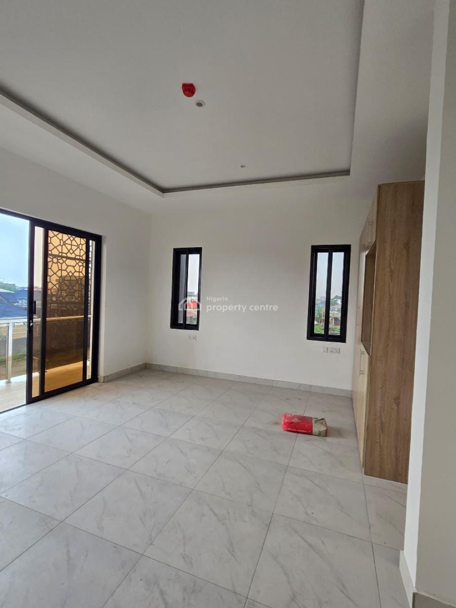 Spacious and Luxury 3-bedroom Apartments with Premium Finishing,, Lekki Phase 1, Lekki, Lagos, Flat / Apartment for Sale