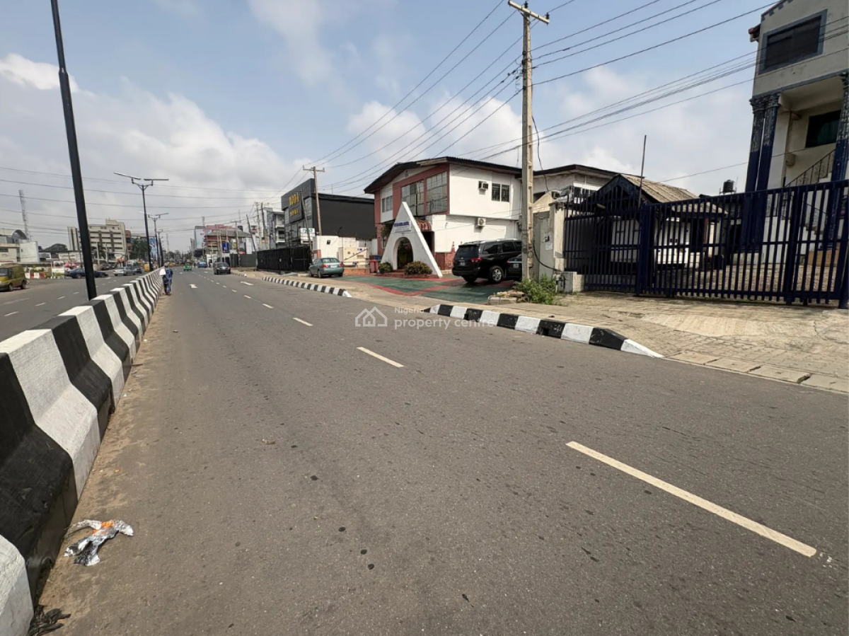 a Lovely 210 Sqm Office Space, Opebi, Ikeja, Lagos, Office Space for Rent