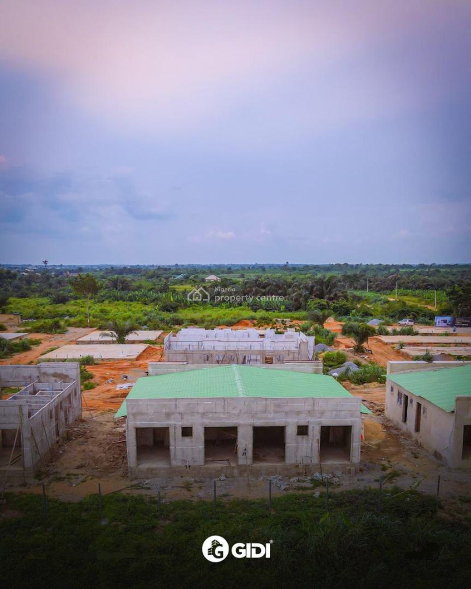 2bedroom Semi-detached Bungalow at Mowe Golf Town Estate, Mowe Golf Town, Mowe Town, Ogun, Semi-detached Bungalow for Sale