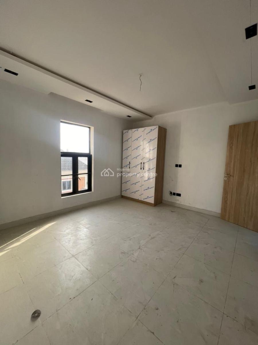 Beautiful 2bedroom Apartment with in a Serene and Secured Estate, Lekki Phase 1, Lekki, Lagos, Flat / Apartment for Sale